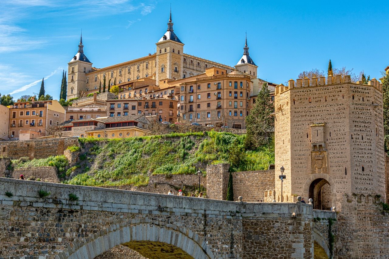alcazar-4917318 1280
