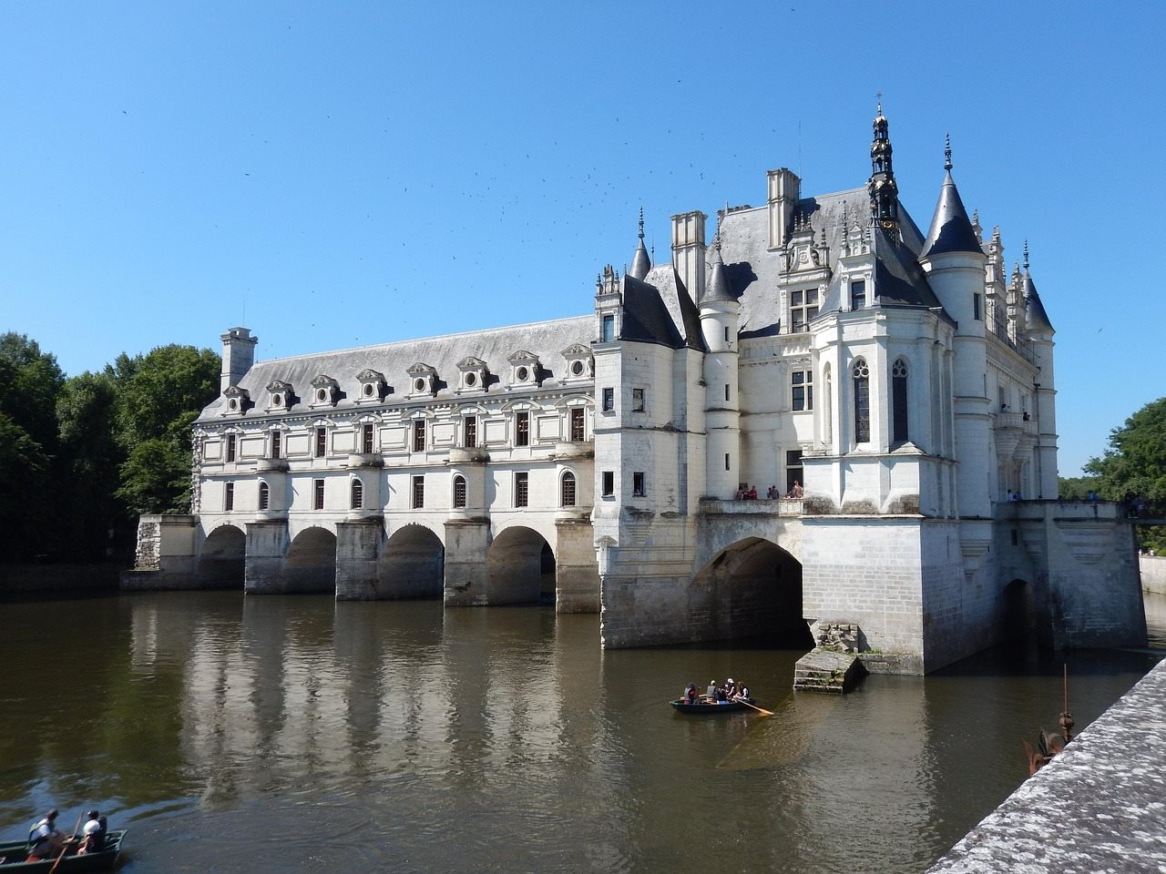 Trek_Package 5940 - chenonceau-castle-1122159 1280